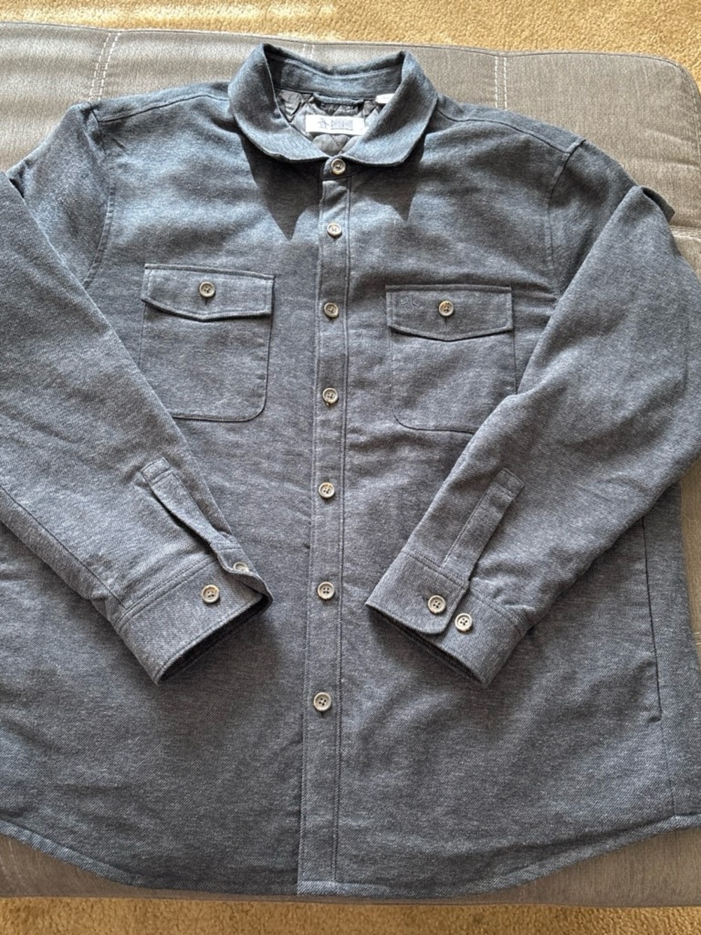 Original penguin man’s dark gray sweatshirt with quilted lining. XXL